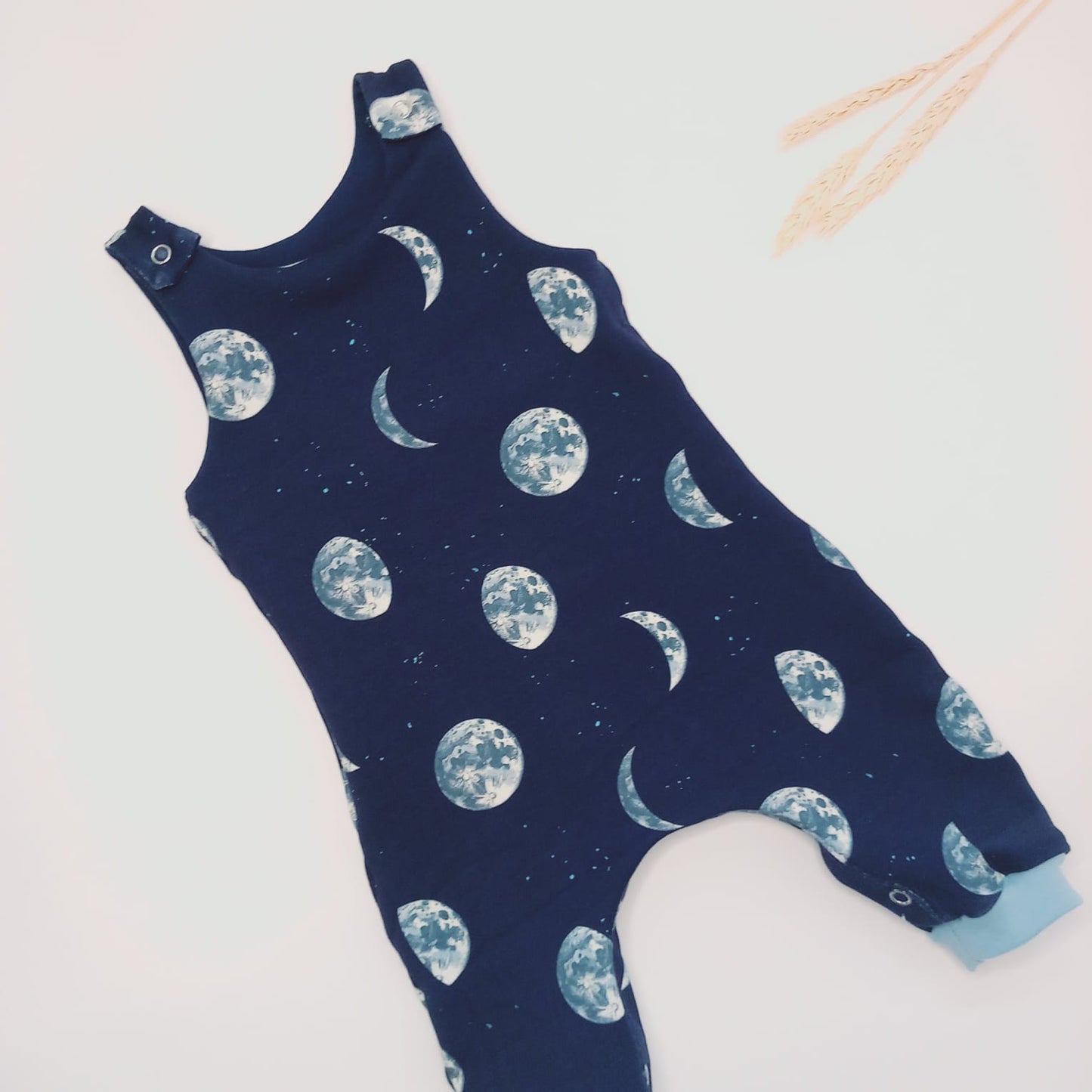 Dungaree romper (Moons)