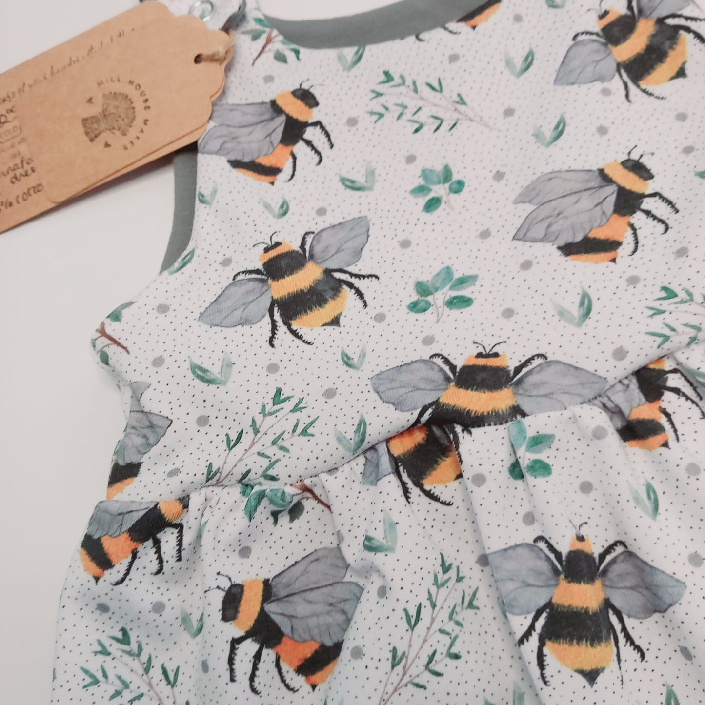 Pinafore dress (Bees)